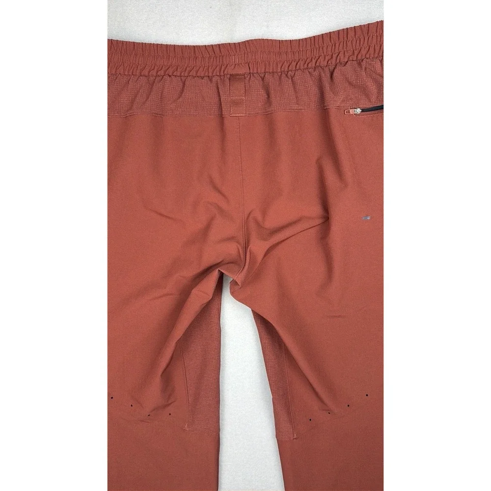 lululemon athletica pre owned